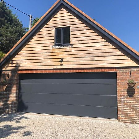 Oakworth Lodge - New Self Contained Studio Heathfield Exterior foto