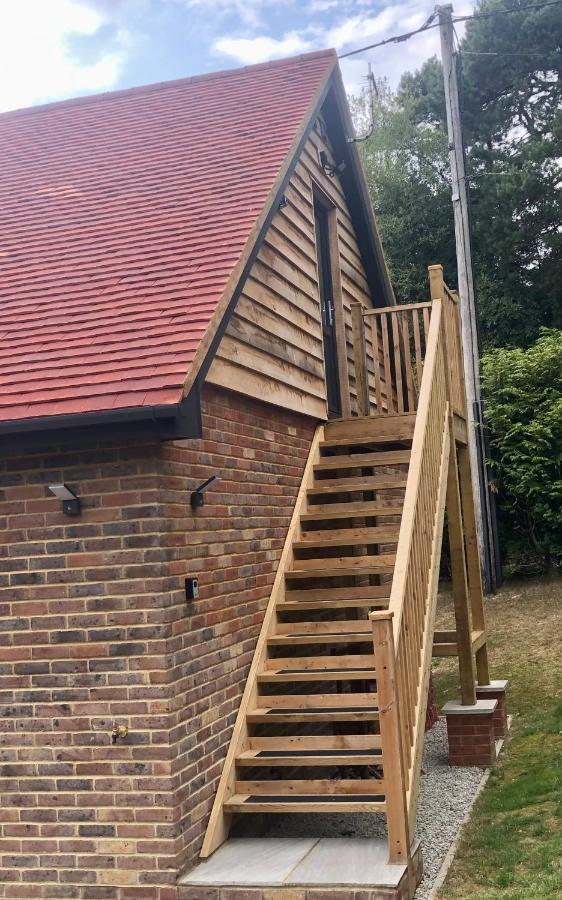 Oakworth Lodge - New Self Contained Studio Heathfield Exterior foto